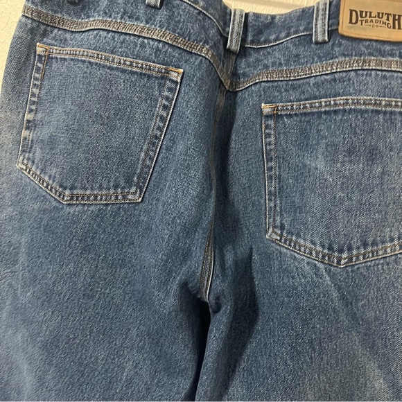 Duluth Trading Co Men's Size 44x32 Blue/Tan Inner Lining Relaxed Jeans Work - Picture 5 of 10